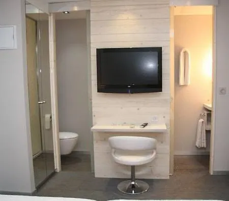 Castillo Hotell 3*